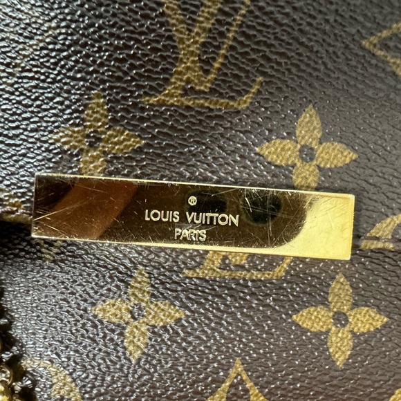 Preowned LV favorite Mm size monogram - Picture 9 of 14